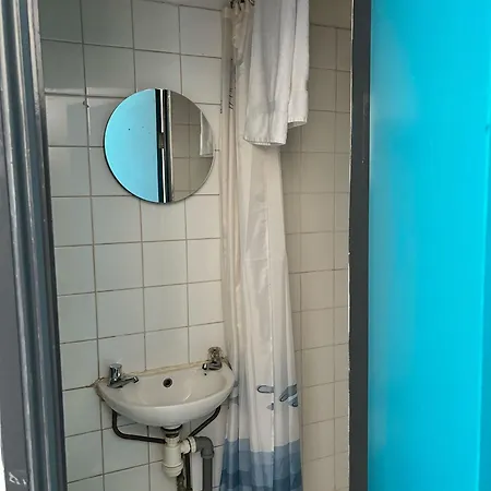 Apartament Tudors Esuites Budget Studio *